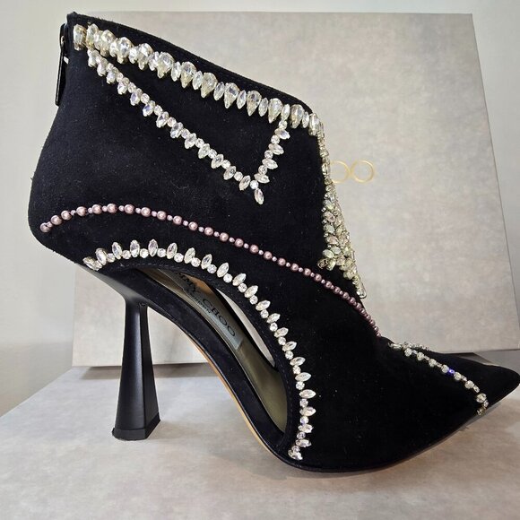 JIMMY CHOO Kendrix 100 - Suede Booties with Embroidery Black/White - Picture 8 of 15